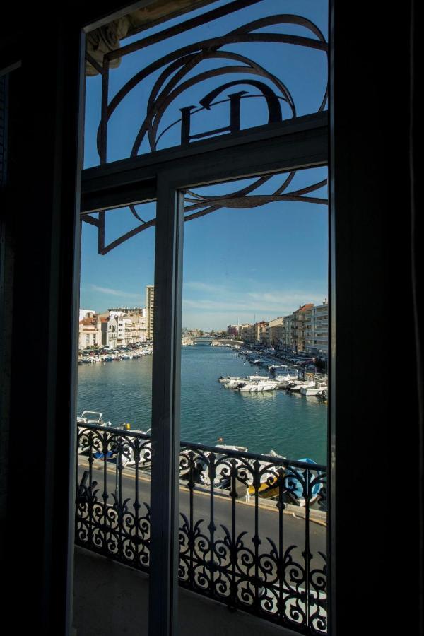 Le Grand Hotel Sete Bagian luar foto