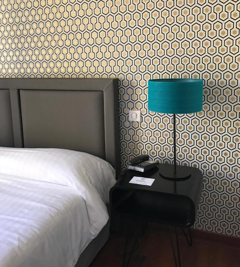 Le Grand Hotel Sete Bagian luar foto